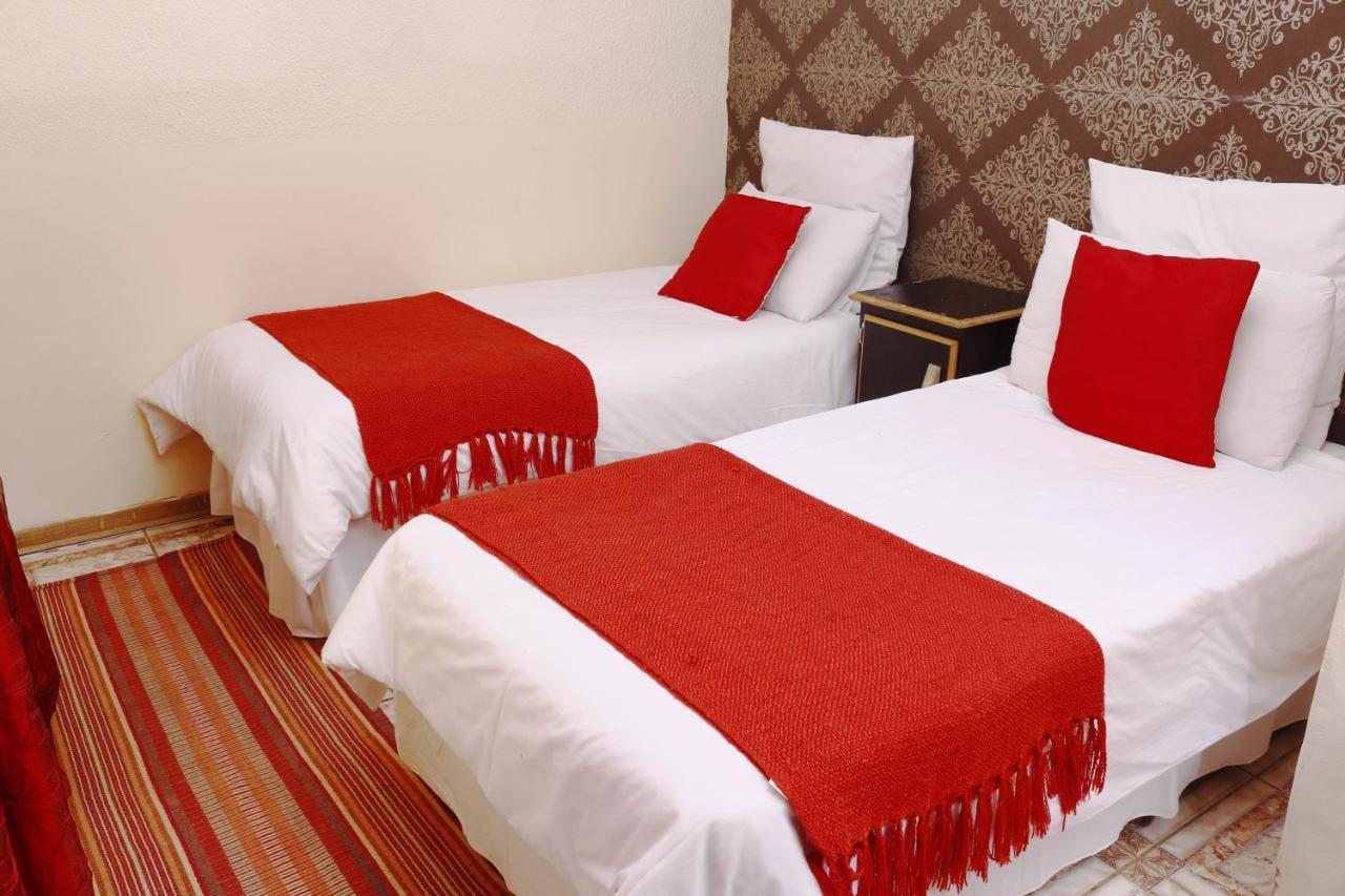 Baobab Tree Guest House بلومفونتين الغرفة الصورة